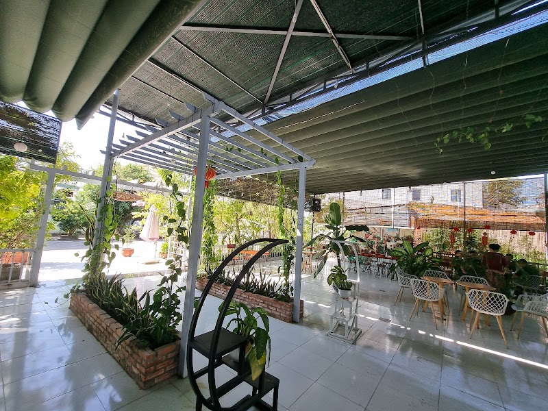 Cafe sân vườn BB COFFEE