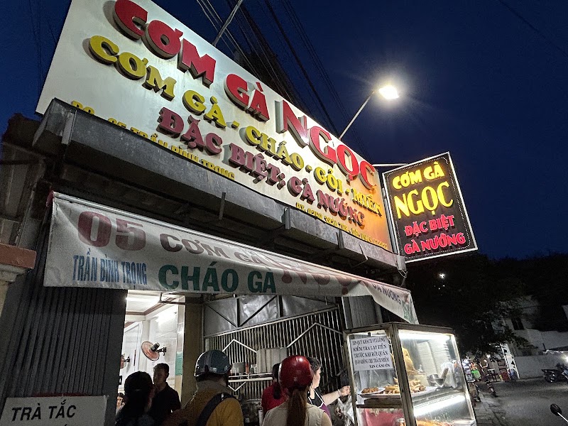 Quán Cơm Gà Ngọc