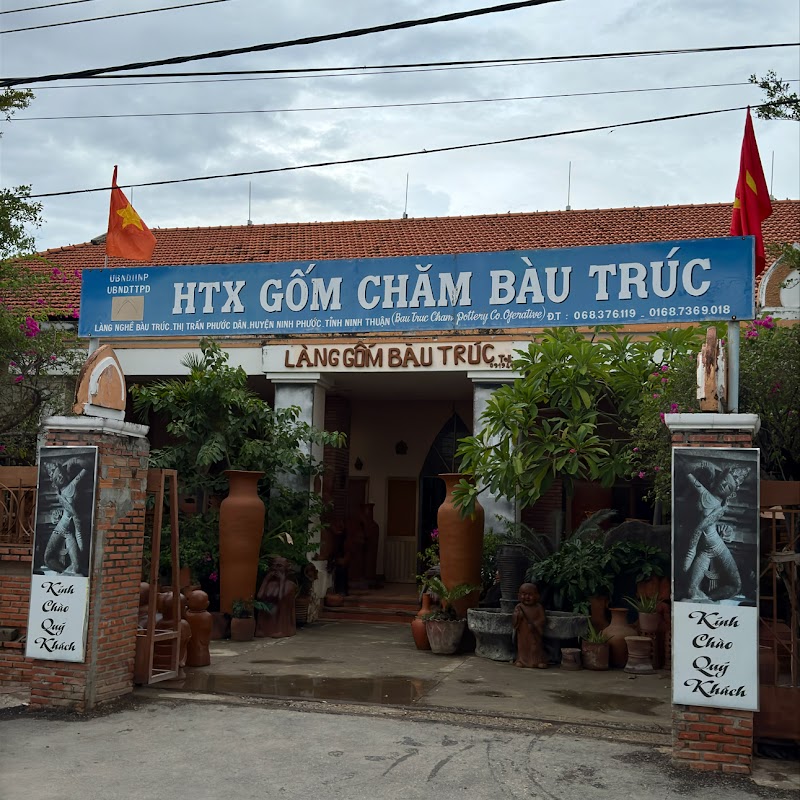 Làng Gốm Bàu Trúc